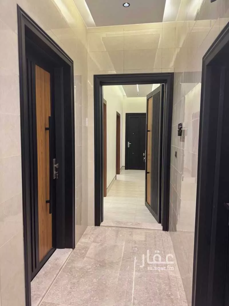 شقة للبيع في شارع ربيعه بن رقيع التميمي, حي الدفاع, مدينة المدينة المنورة, منطقة المدينة المنورة 1 صورة