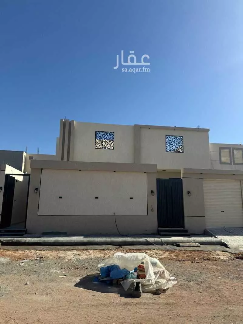 دور للبيع في شارع عمرو ابن ابي حسن الانصاري, حي طيبة, مدينة المدينه المنوره, منطقة المدينة المنورة 1 صورة