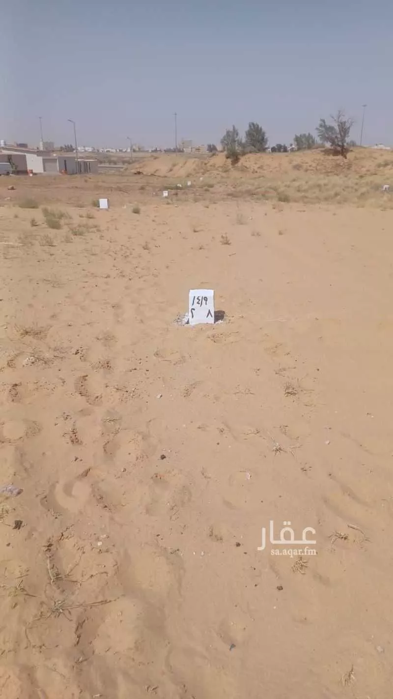 أرض للبيع في حي الشفق, مدينة بريده, منطقة القصيم 1 صورة