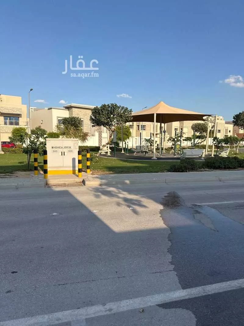 فيلا للإيجار في شارع 4376558, حي الظهران, مدينة الظهران, المنطقة الشرقية 1 صورة