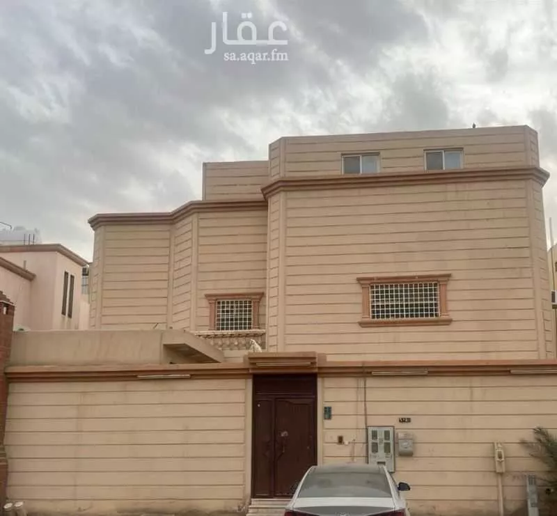 فيلا للبيع في شارع المسروح, حي اليرموك, مدينة الرياض, منطقة الرياض 1 صورة