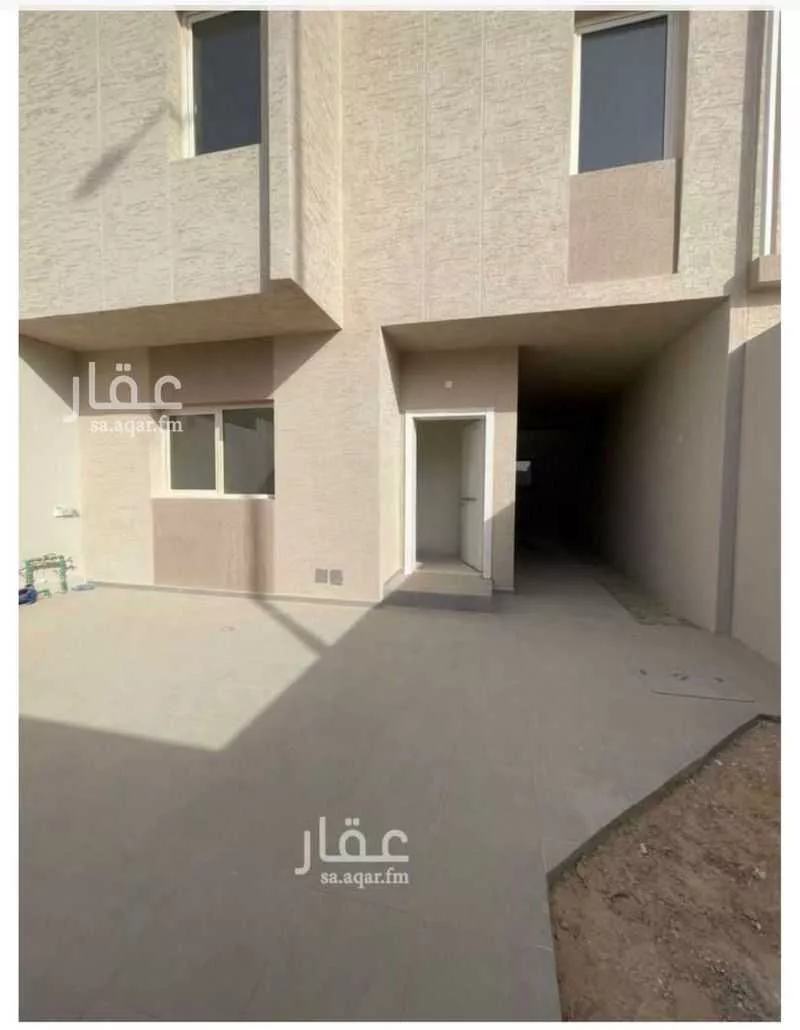 فيلا للإيجار في شارع الامير فيصل بن بندر بن عبدالعزيز الفرعي ، حي مطار الملك خالد الدولي ، الرياض ، منطقة الرياض 1 صورة