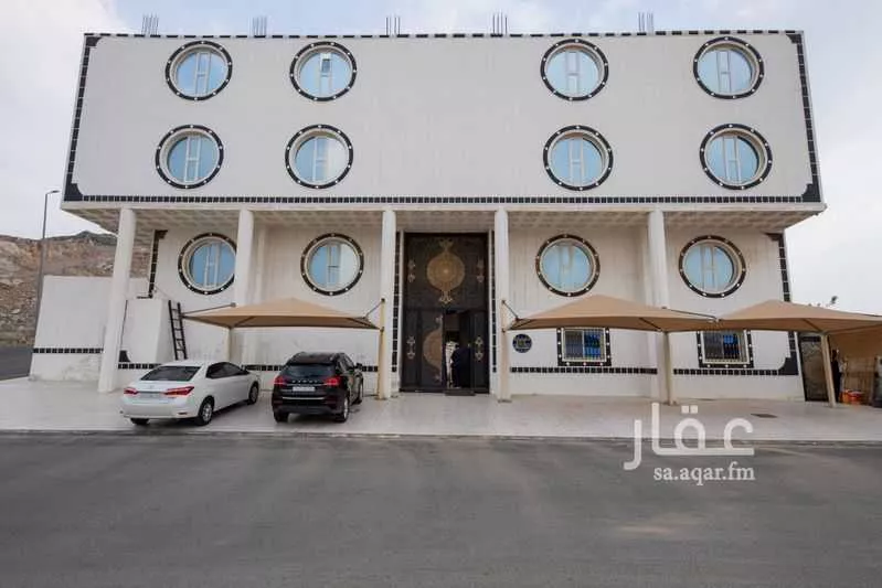 شقة للإيجار في شارع عطيه بن عمرو الانصاري رضي الله عنه, حي الملك فهد, مدينة مكة المكرمة, منطقة مكة المكرمة 1 صورة