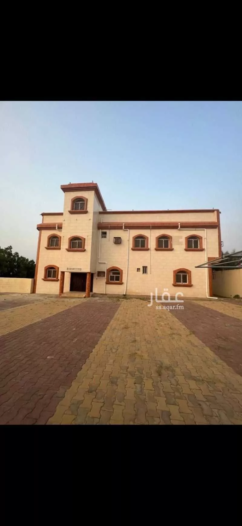 عمارة للبيع في حي السلام, مدينة النماص, منطقة عسير 1 صورة