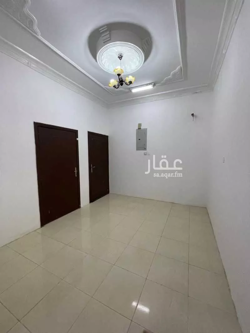 شقة للإيجار في شارع بعلبك, حي الخليج, مدينة النعيرية, المنطقة الشرقية 1 صورة