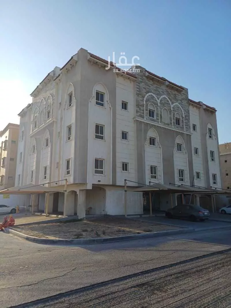 عمارة للإيجار في شارع دبسان, حي هجر, مدينة الدمام, المنطقة الشرقية 1 صورة