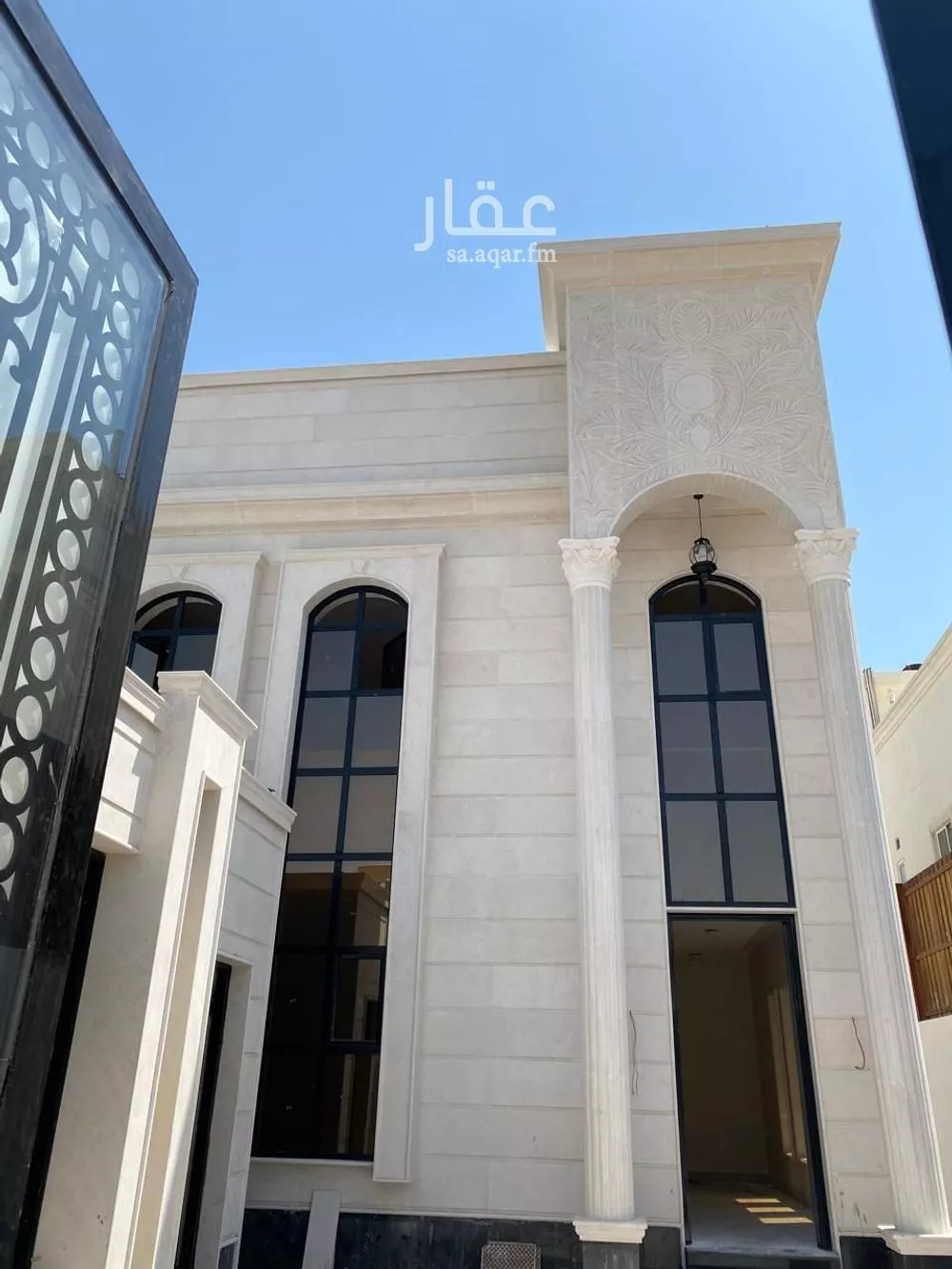 فيلا للبيع في شارع جمرة بن النعمان, حي الشراع, مدينة الخبر, المنطقة الشرقية 1 صورة