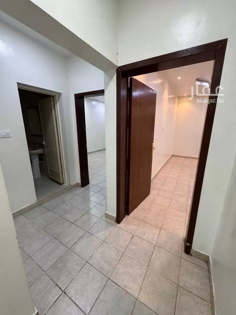 شقة للإيجار في شارع ابو بصير ، حي المزروع الثاني ، الهفوف‎ ، الاحساء 1 صورة