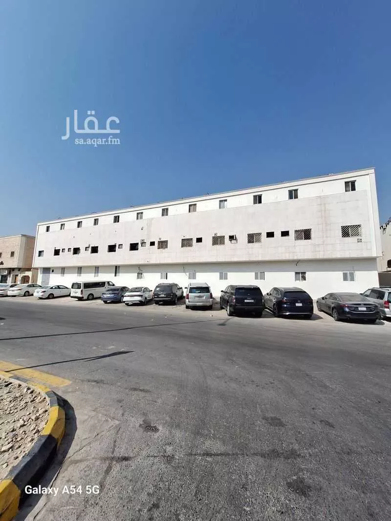 عمارة للبيع في شارع قس بن ساعدة, حي الملك فيصل, مدينة الرياض, منطقة الرياض 1 صورة