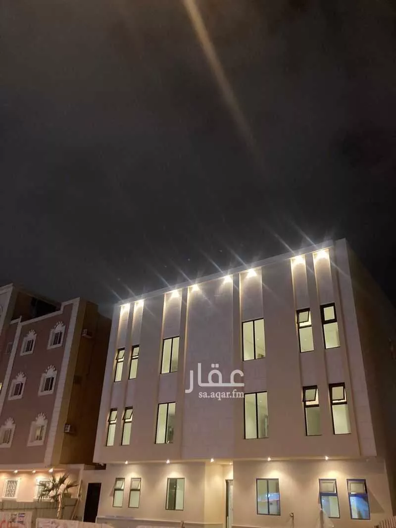 عمارة للإيجار في شارع خزام, حي ظهرة لبن, مدينة الرياض, منطقة الرياض 1 صورة