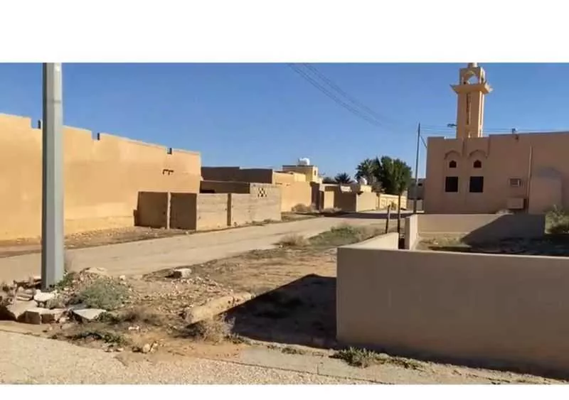 أرض للبيع في شارع الملك عبدالعزيز , حي رويغب, مدينة رويغب, منطقة الرياض 1 صورة