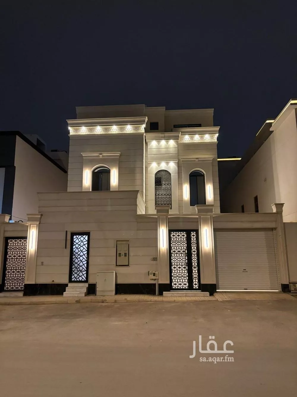 فيلا للبيع في شارع الجميحاء, حي الملقا, مدينة الرياض, منطقة الرياض 1 صورة