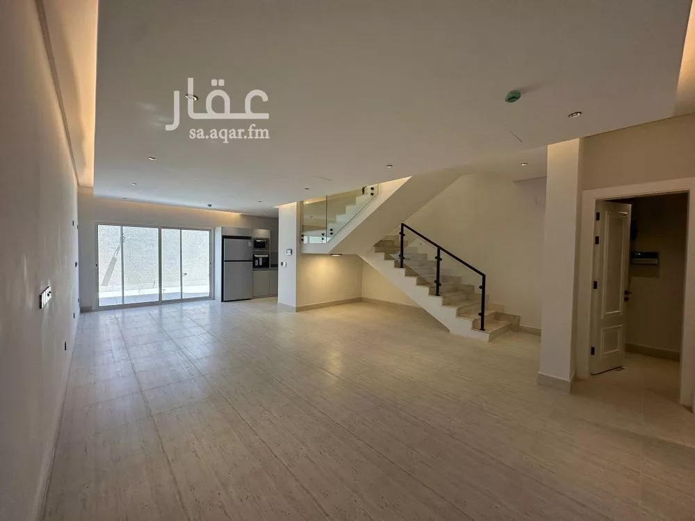 فيلا للإيجار في شارع علي الأنصاري, حي الحمراء, مدينة الرياض, منطقة الرياض 1 صورة