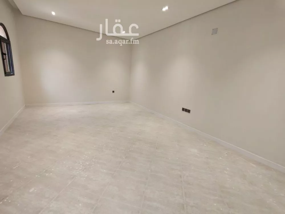 فيلا للإيجار في شارع الحصون, حي المرسلات, مدينة الرياض, منطقة الرياض 1 صورة