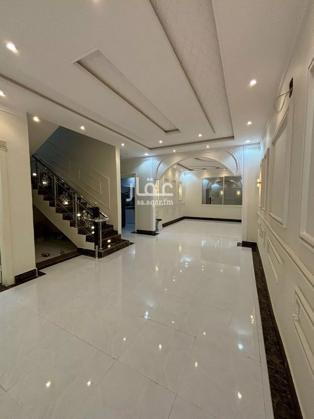 فيلا للإيجار في شارع عمر بن علي الجعدي, حي طويق, مدينة الرياض, منطقة الرياض 1 صورة