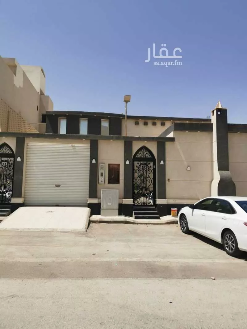 دور للبيع في شارع محمد بن مسعود الزواوي, حي المهدية, مدينة الرياض, منطقة الرياض 1 صورة