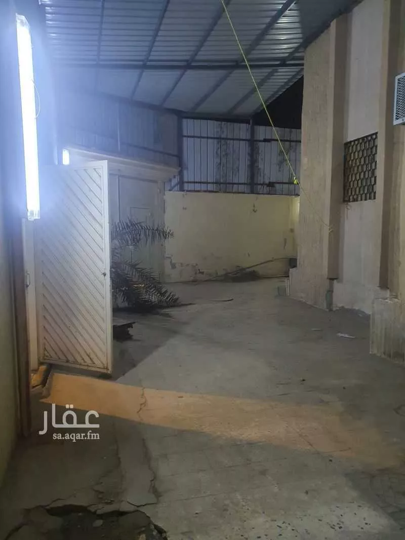 مستودع للإيجار في طريق المدينة المنورة ، حي طويق ، الرياض ، منطقة الرياض 1 صورة