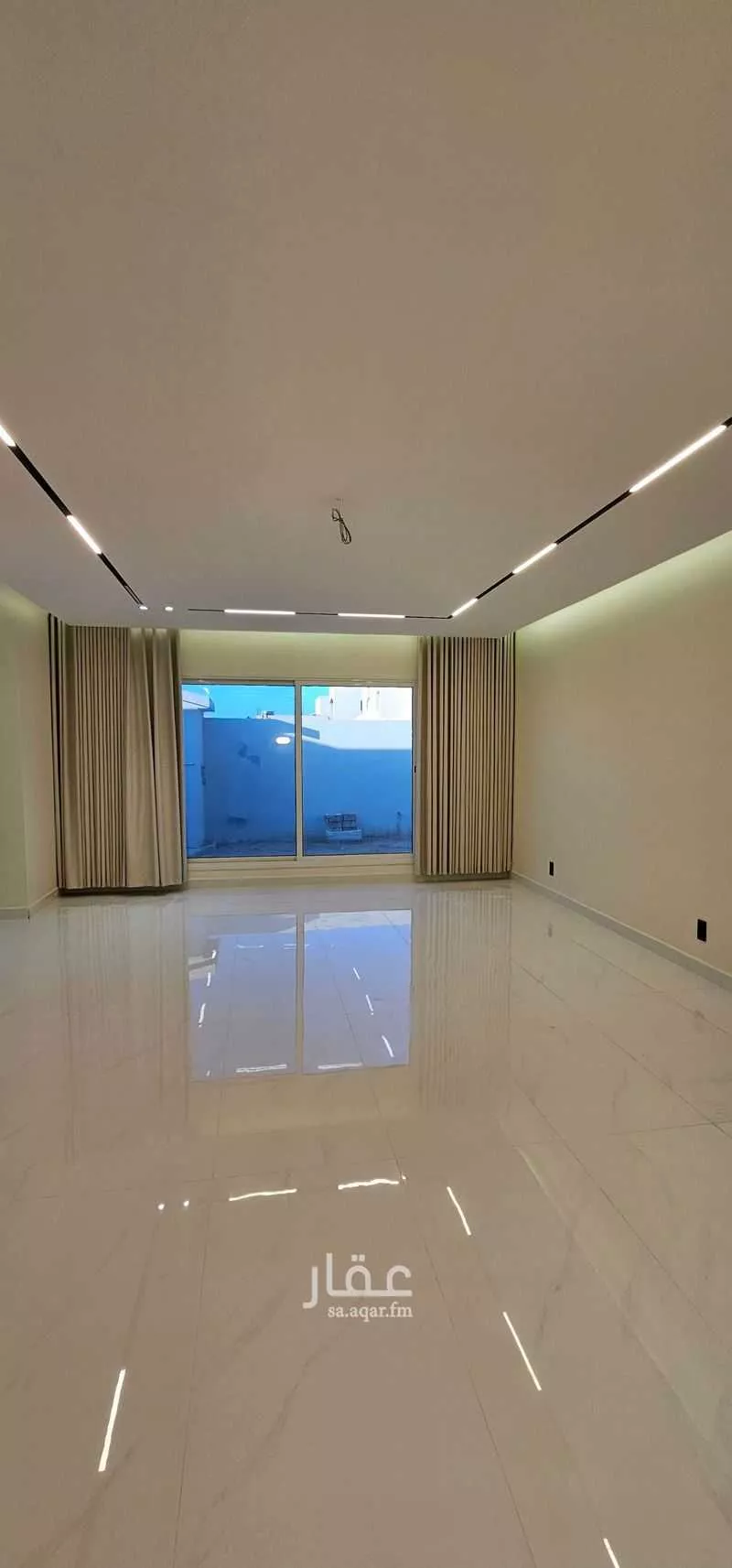 فيلا للبيع في شارع شارع 21, حي الاحياء الشرقيه, مدينة مدينه الجبيل الصناعيه, المنطقة الشرقية 1 صورة