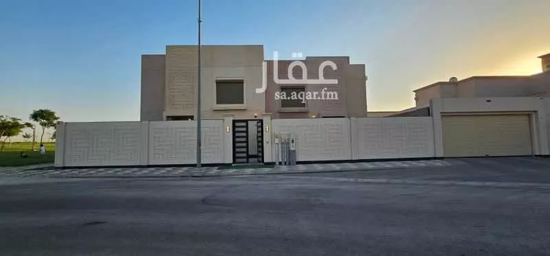 فيلا للبيع في شارع شارع البختري 3, مدينة مدينه الجبيل الصناعيه, المنطقة الشرقية 1 صورة