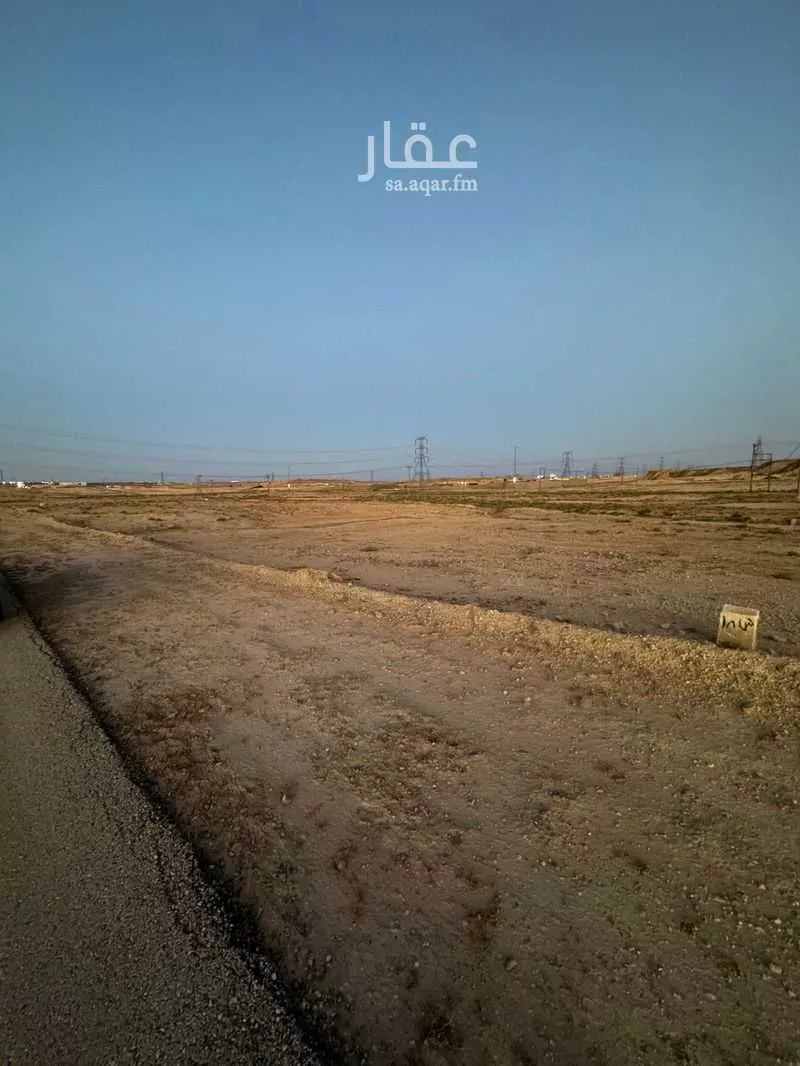 أرض للبيع في شارع الشقه العليا 745, حي الواحة, مدينة بريده, منطقة القصيم 1 صورة