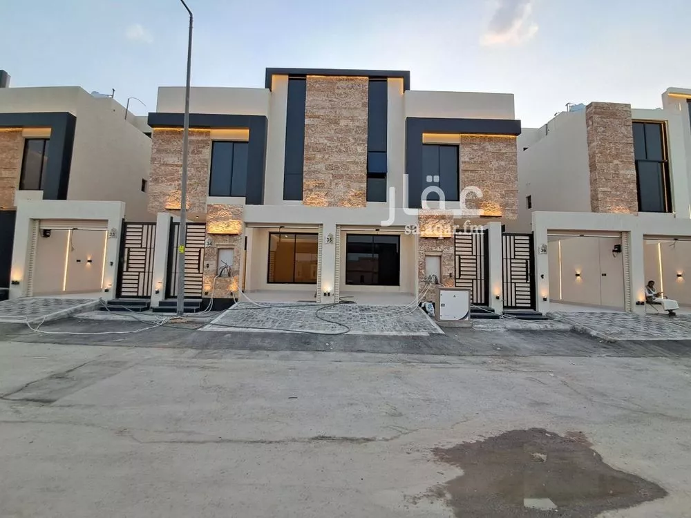 فيلا للبيع في شارع ابن سيدة اللغوي, حي عكاظ, مدينة الرياض, منطقة الرياض 1 صورة