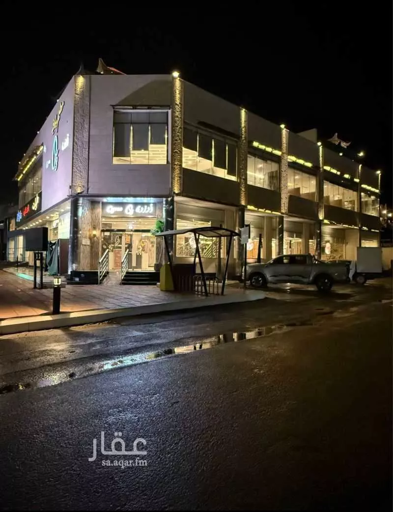 محل للإيجار في شارع الملك عبدالعزيز ابن عبدالرحمن سعود, حي المجد, مدينة ينبع, منطقة المدينة المنورة 1 صورة