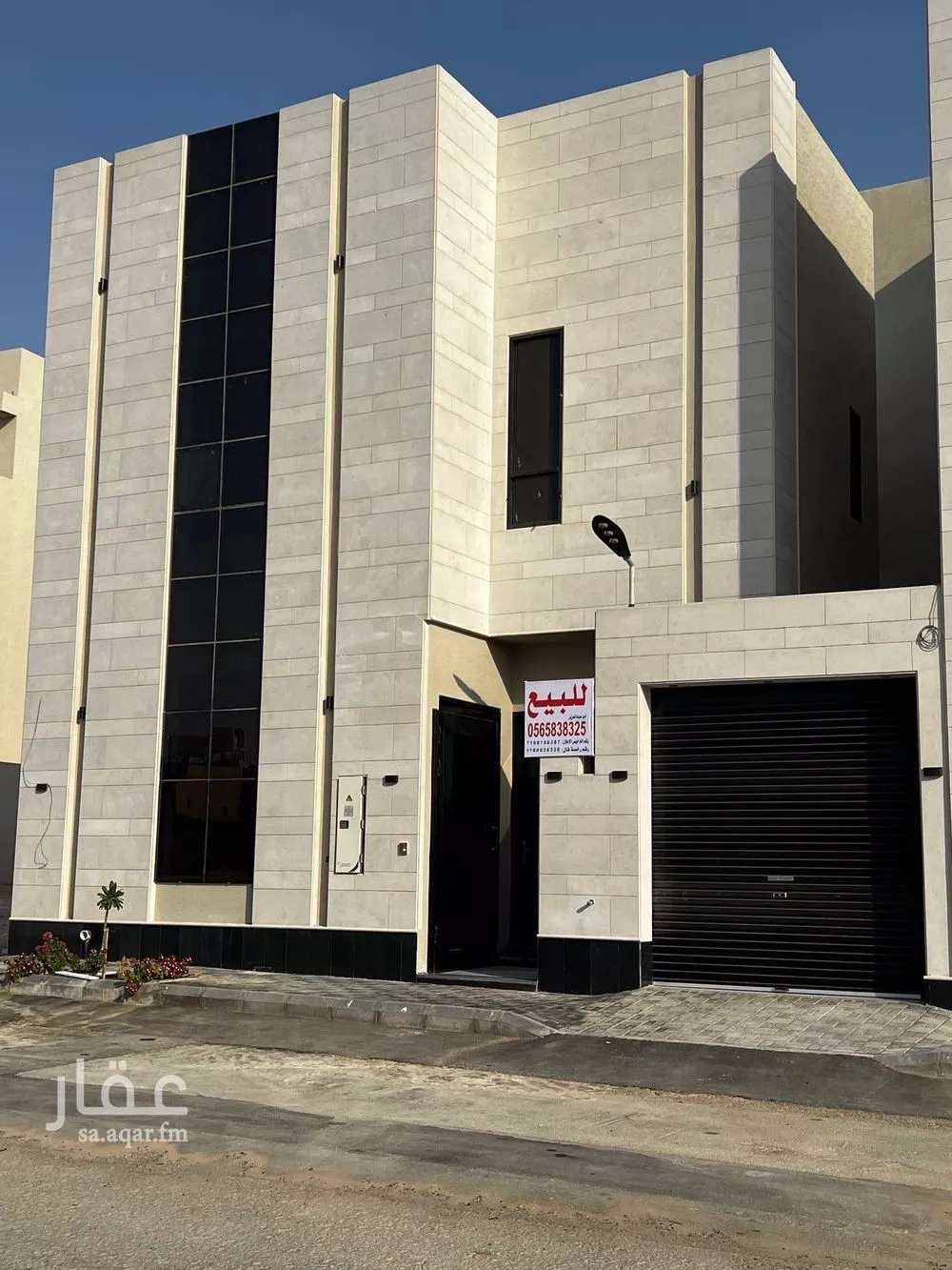 فيلا للبيع في شارع ابي نصر الحسين, حي المهدية, مدينة الرياض, منطقة الرياض 1 صورة