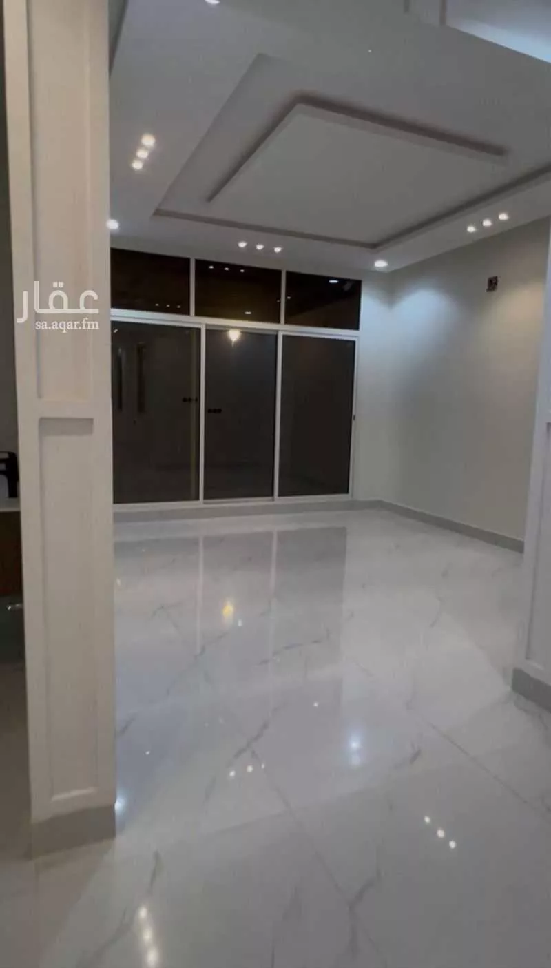 فيلا للإيجار في شارع الرداع, حي عكاظ, مدينة الرياض, منطقة الرياض 1 صورة