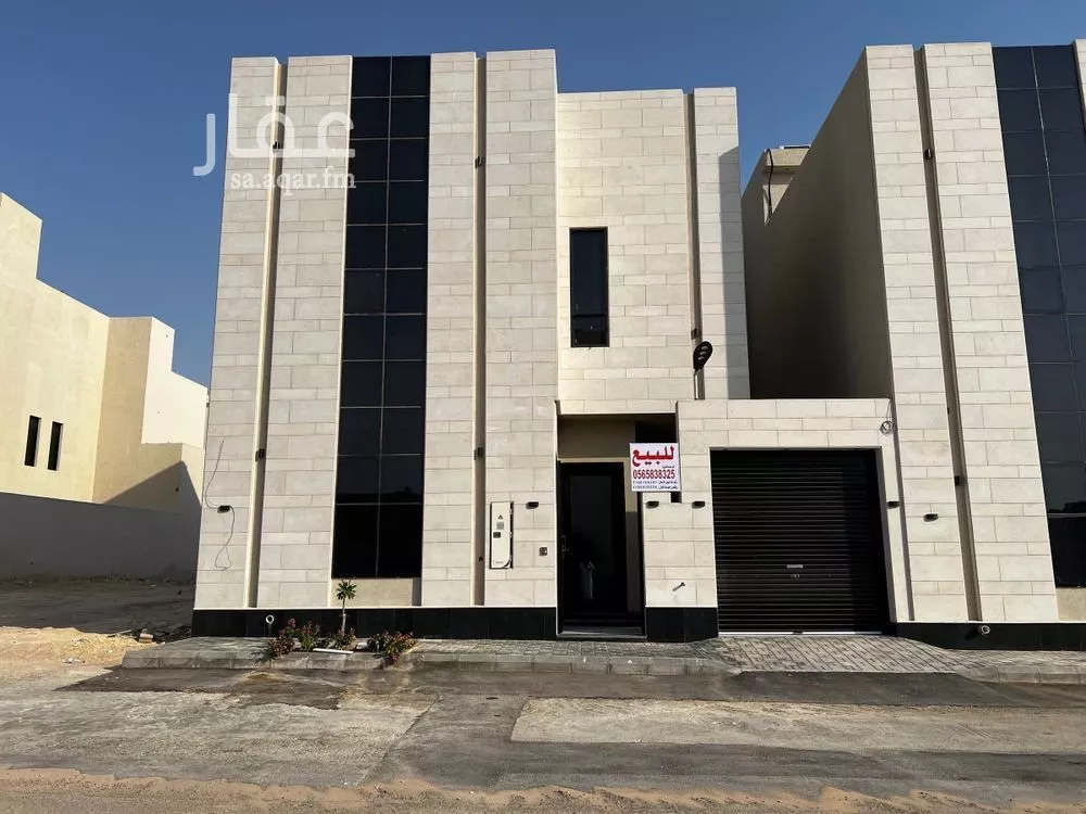 فيلا للبيع في شارع ابي نصر الحسين, حي المهدية, مدينة الرياض, منطقة الرياض 1 صورة