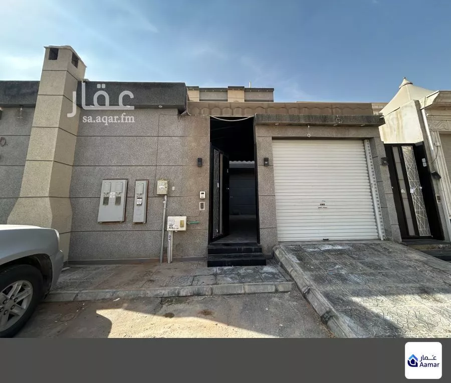 فيلا للإيجار في شارع علاء الدين عبدالباقي, حي الرمال, مدينة الرياض, منطقة الرياض 1 صورة