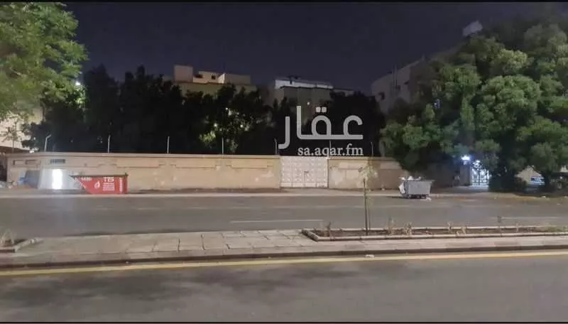 أرض للبيع في شارع مالك بن انس, حي الراية, مدينة المدينه المنوره, منطقة المدينة المنورة 1 صورة