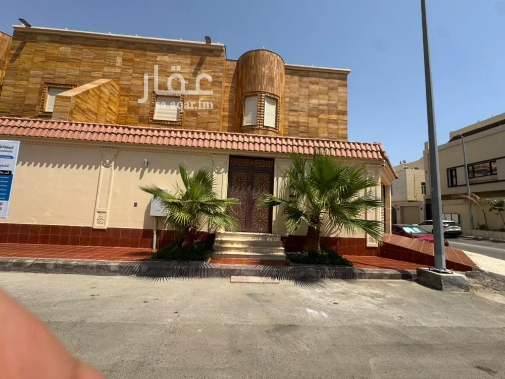 فيلا للبيع في شارع أحمد بن خالد بن الجباب, حي الياقوت, مدينة جدة, منطقة مكة المكرمة 1 صورة