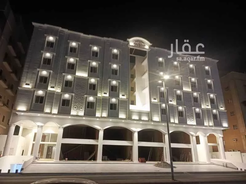 عمارة للبيع في شارع فؤاد شاكر, حي النزهة, مدينة جدة, منطقة مكة المكرمة 1 صورة