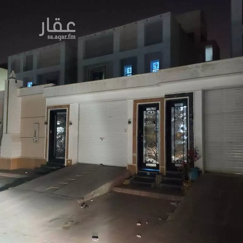 فيلا للبيع في شارع الخيزران ، حي العزيزية ، الرياض ، منطقة الرياض 1 صورة