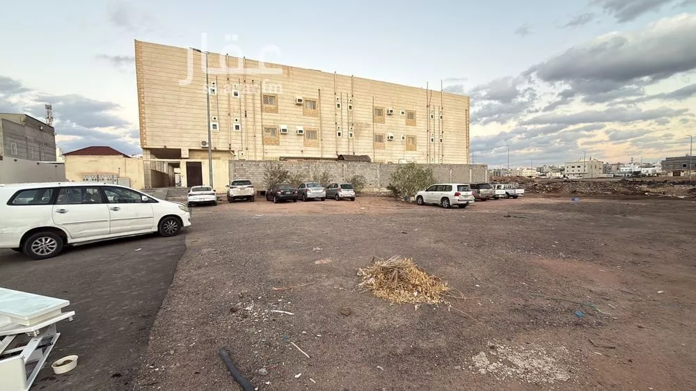 أرض للبيع في شارع خصيف ابن عبدالرحمن الجزري, حي الغراء, مدينة المدينة المنورة, منطقة المدينة المنورة 1 صورة