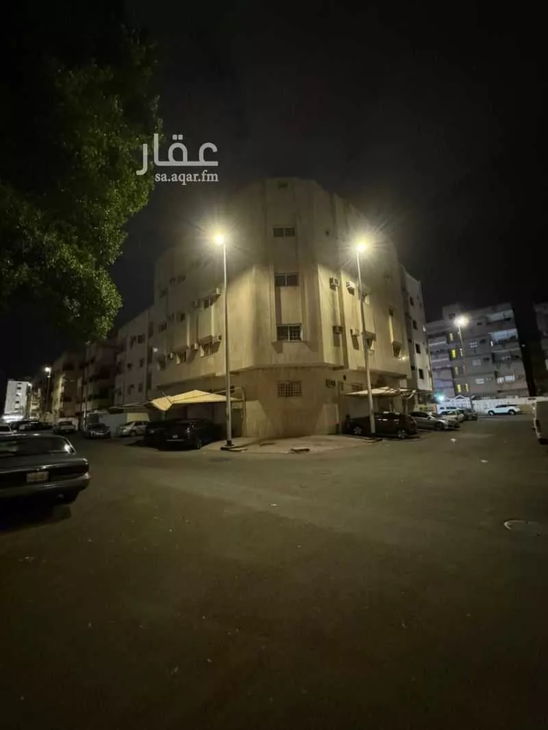 عمارة للبيع في شارع مصعب بن اسد, حي الفتح, مدينة المدينه المنوره, منطقة المدينة المنورة 1 صورة