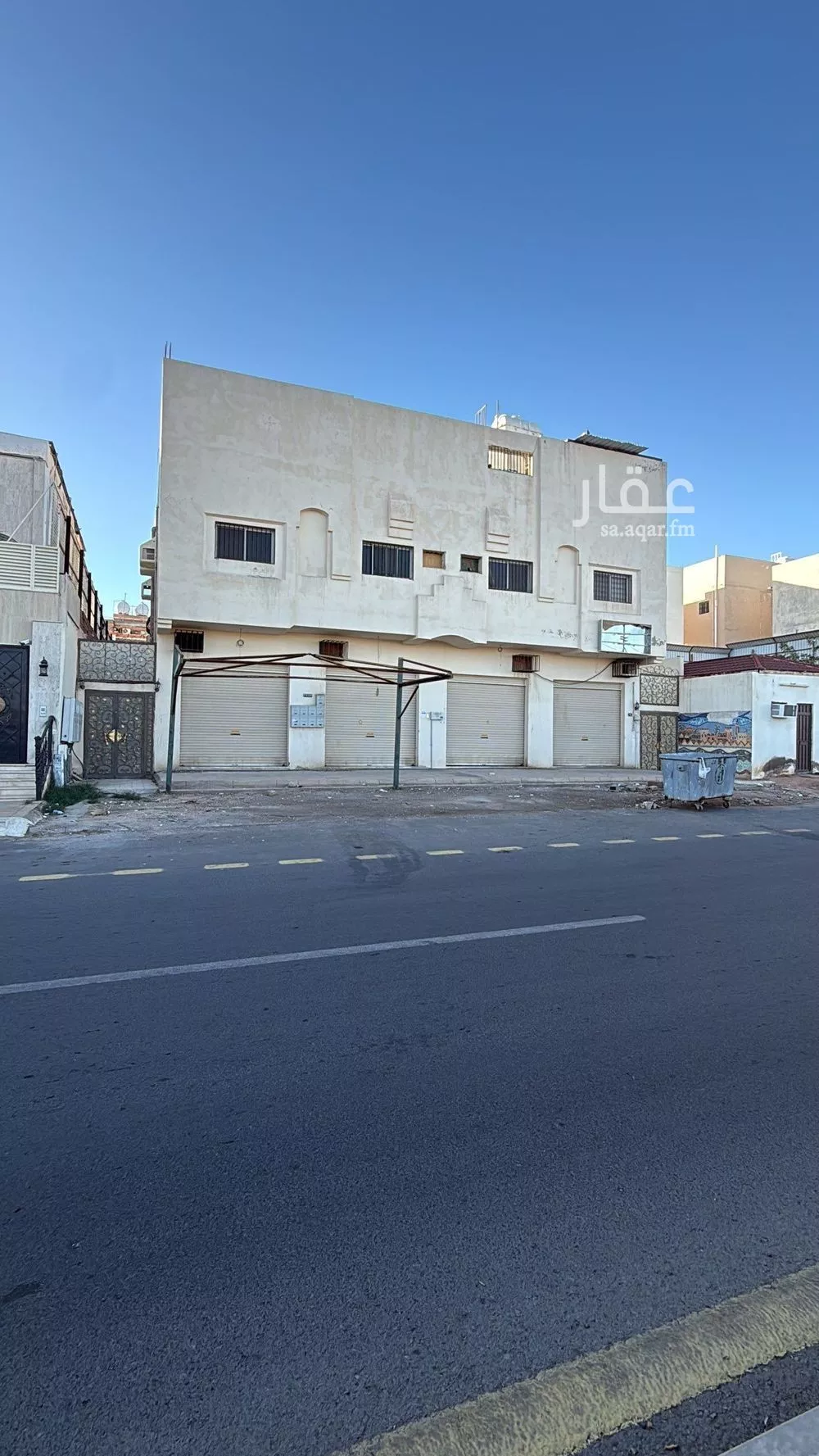 عمارة للبيع في شارع حليمه السعديه, حي جشم, مدينة المدينة المنورة, منطقة المدينة المنورة 1 صورة