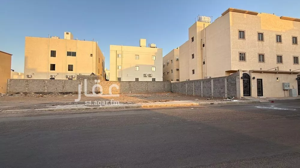 أرض للبيع في شارع اسماعيل بن الفضل, حي وادي مذينب, مدينة المدينه المنوره, منطقة المدينة المنورة 1 صورة
