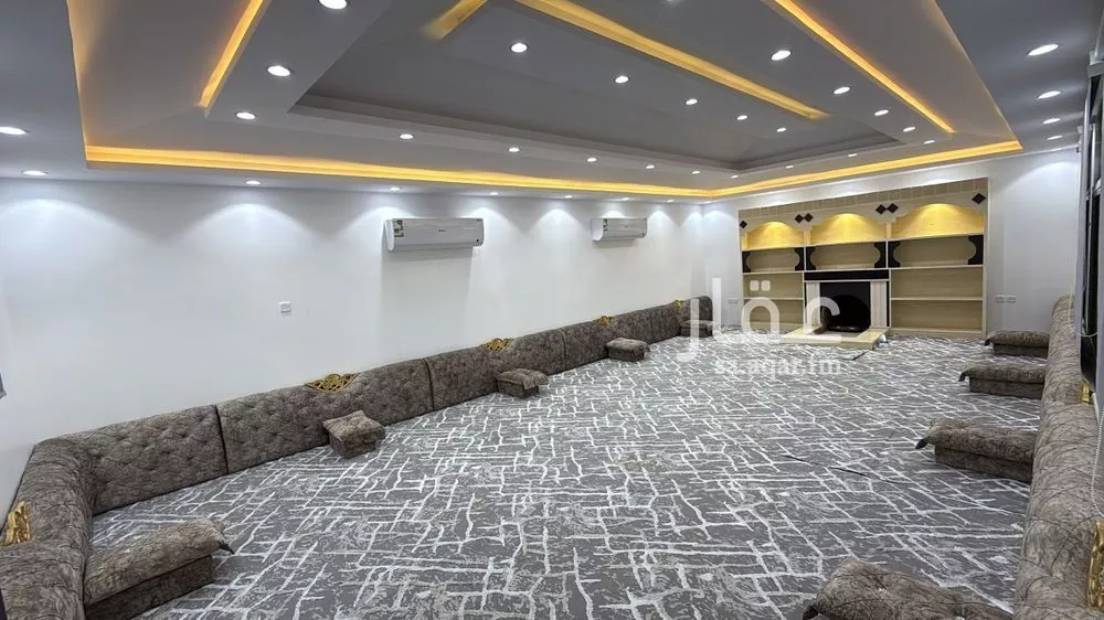 استراحة للبيع في شارع مالك بن عرفجة, حي أبو مرخة, مدينة المدينه المنوره, منطقة المدينة المنورة 1 صورة