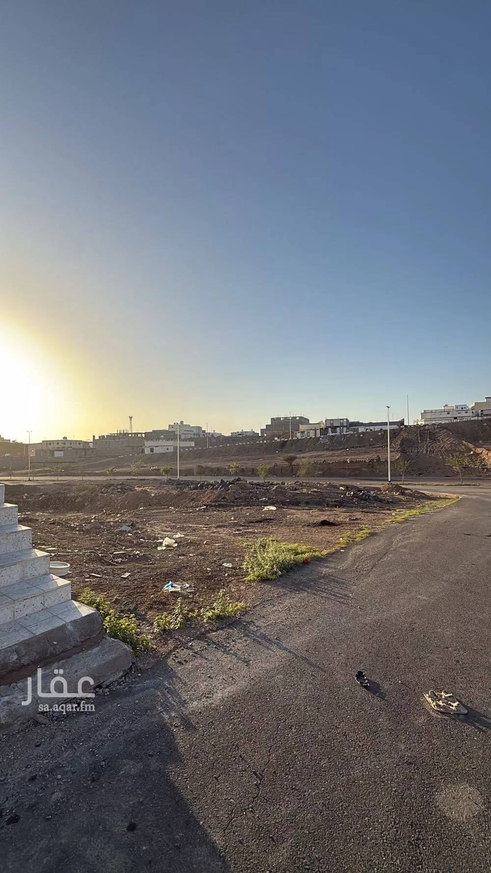 أرض للبيع في شارع عبدالرحمن بن سعد طالع الجابري, حي العاقول, مدينة المدينة المنورة, منطقة المدينة المنورة 1 صورة