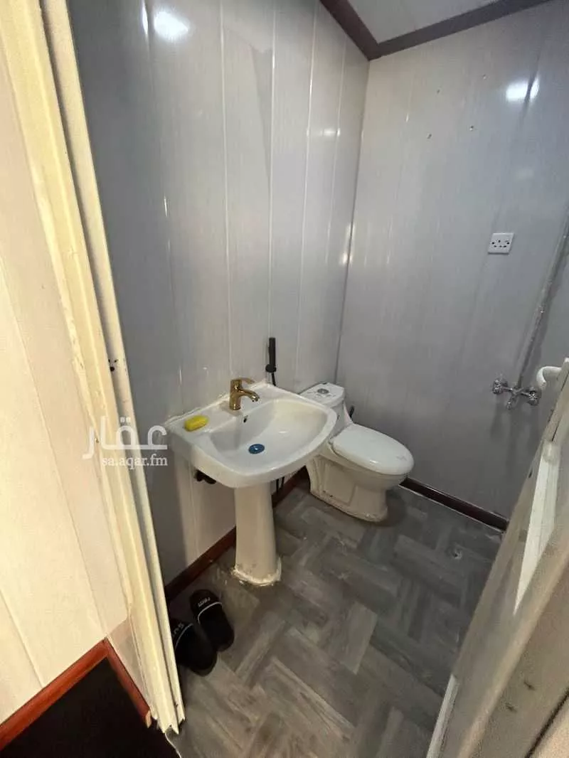 غرفة للإيجار في شارع الصفصاف, حي العارض, مدينة الرياض, منطقة الرياض 1 صورة