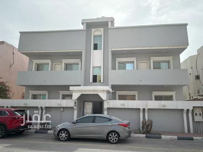 عمارة للإيجار في شارع سفيان بن الحكيم, حي المزروعية, مدينة الدمام, المنطقة الشرقية 1 صورة