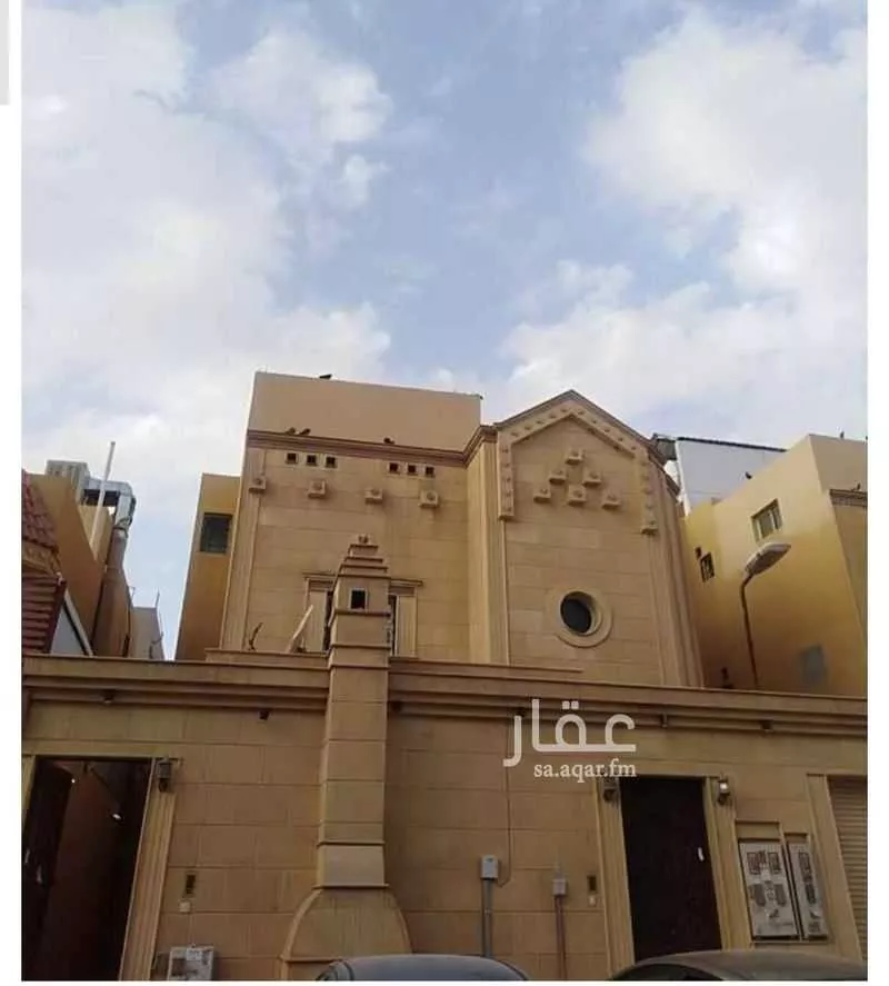 عمارة للبيع في شارع رقم 167, حي المونسية, مدينة الرياض, منطقة الرياض 1 صورة