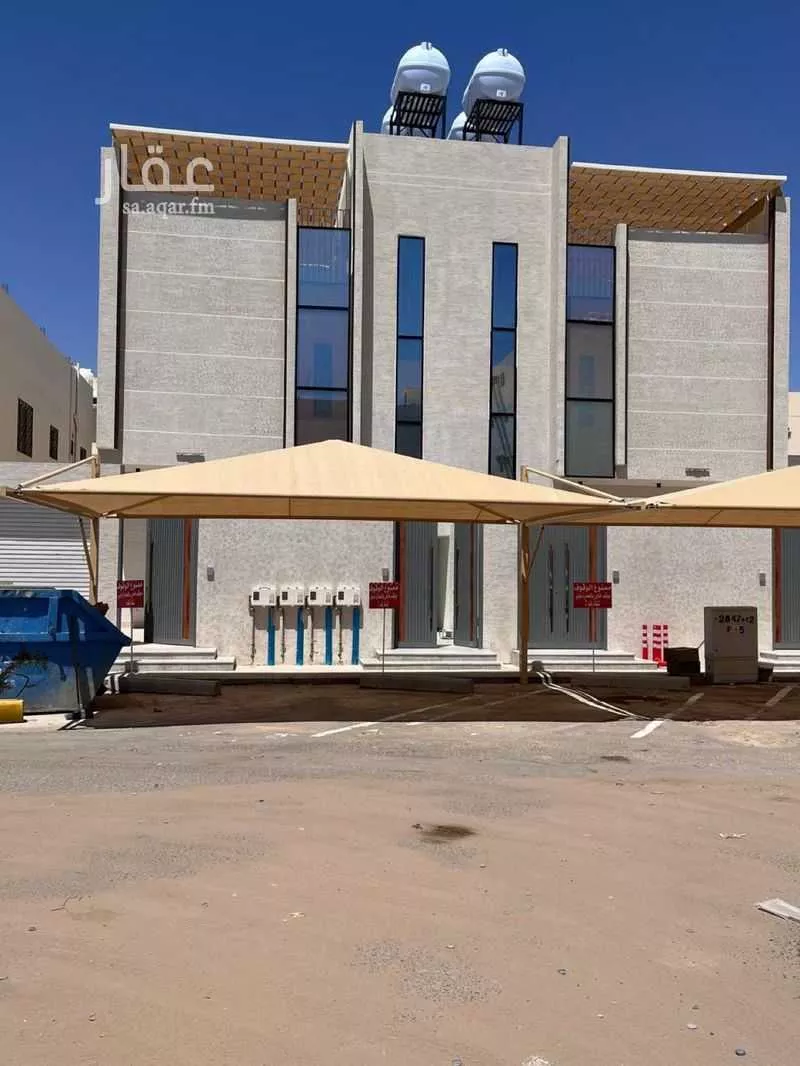 شقة للبيع في شارع أبو عبد الله بن الجراح, حي البوادي, مدينة تبوك, منطقة تبوك 1 صورة