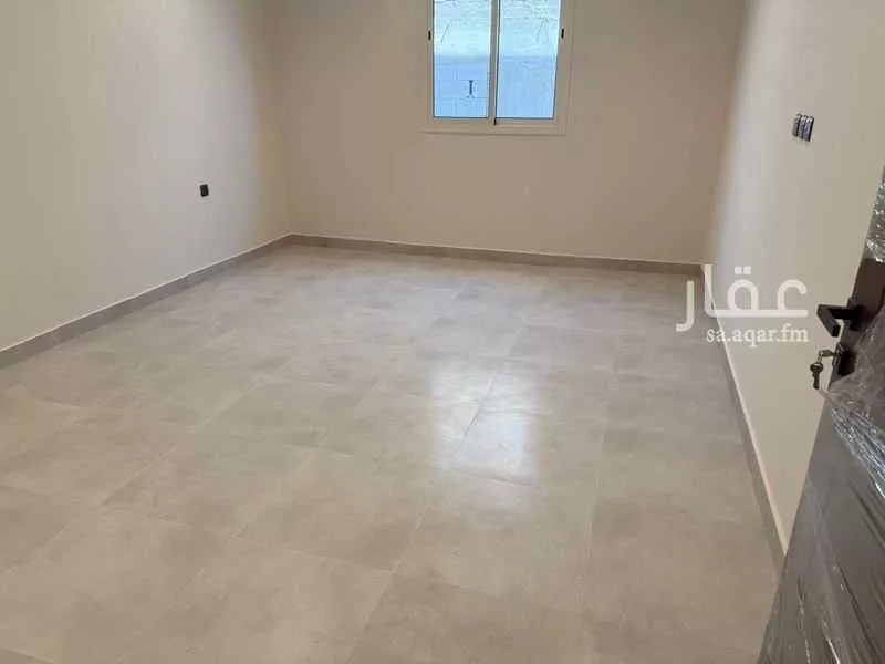 شقة للإيجار في شارع 5491942, حي نقرة قفار, مدينة حائل, منطقة حائل 1 صورة