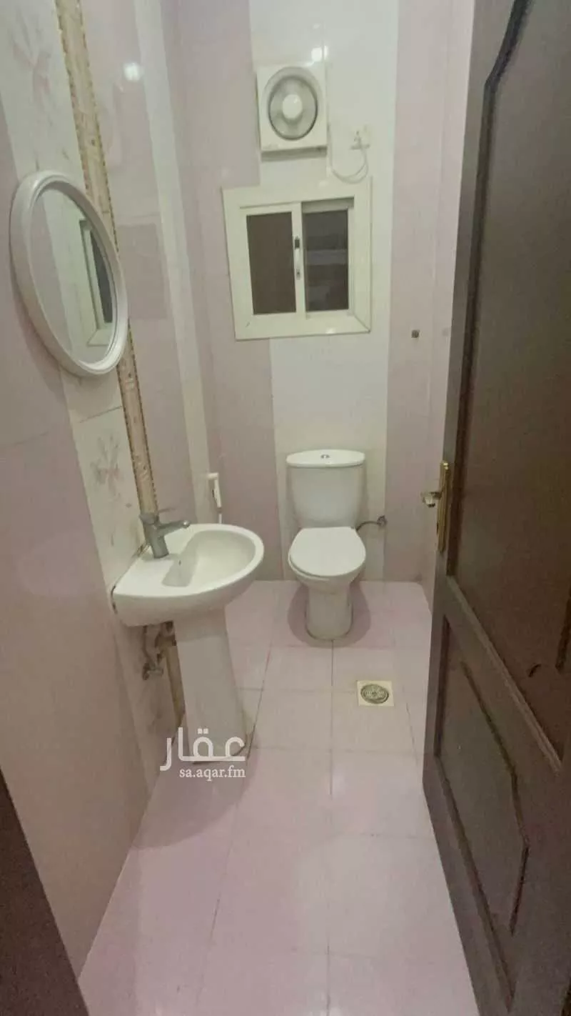 شقة للإيجار في شارع عصفور القزاز, حي القرينية, مدينة جدة, منطقة مكة المكرمة 1 صورة