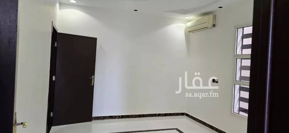فيلا للبيع في شارع إبراهيم بري, حي طويق, مدينة الرياض, منطقة الرياض 1 صورة