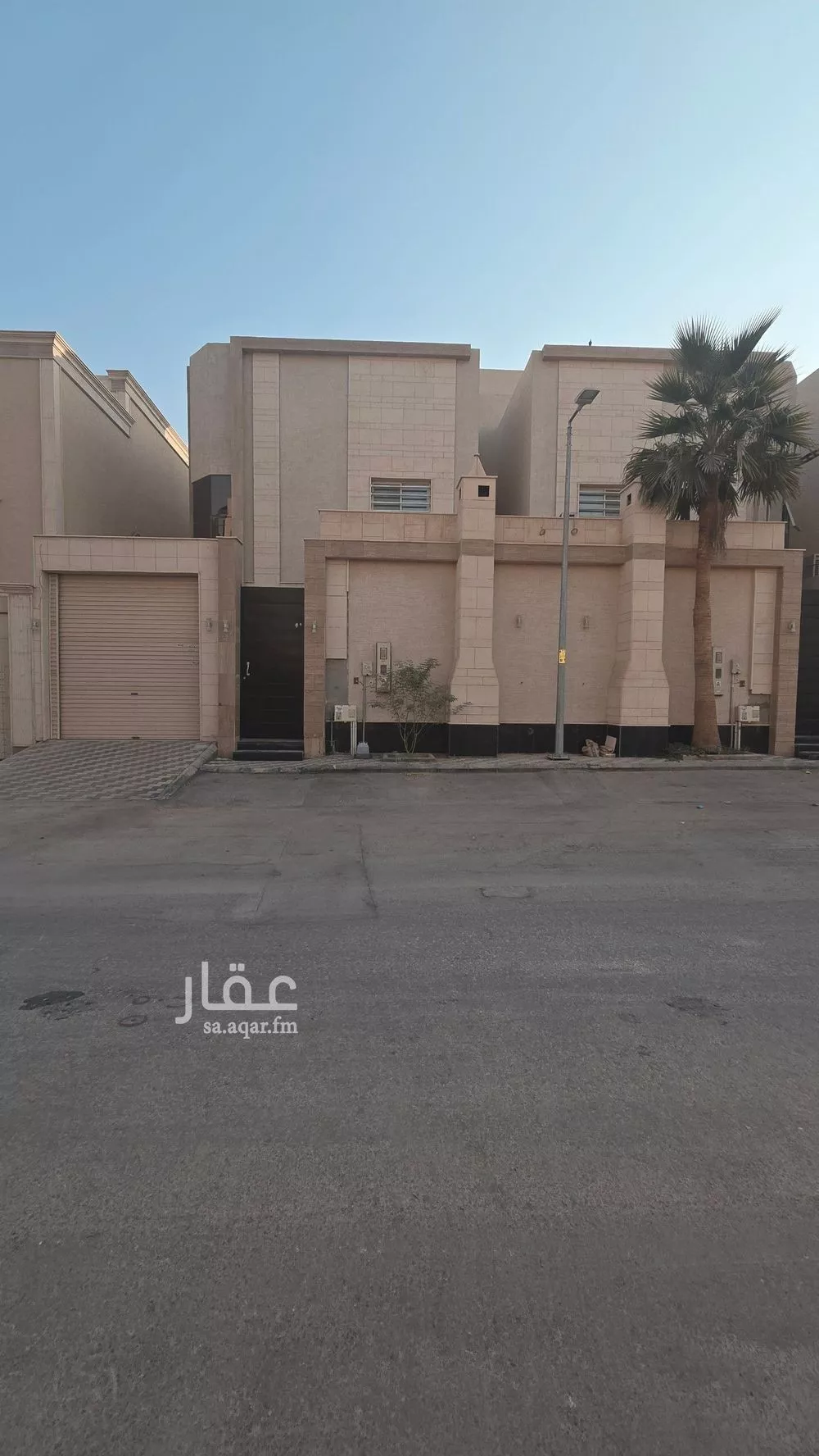 فيلا للبيع في شارع حسين بن عبدالرحمن الجفري, حي العوالي, مدينة الرياض, منطقة الرياض 1 صورة