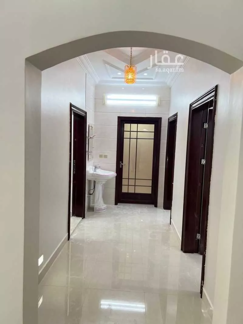 شقة للإيجار في شارع 1741272, حي المطار, مدينة العقيق, منطقة الباحة 1 صورة