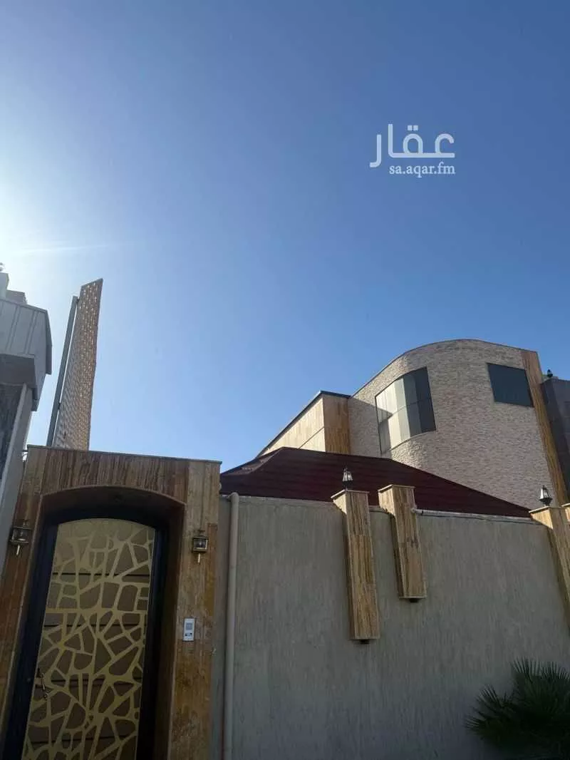 فيلا للبيع في شارع الحسين ابن علي, حي عكرمة, مدينة امارة منطقة مكة المكرمة - الطائف, منطقة مكة المكرمة 1 صورة